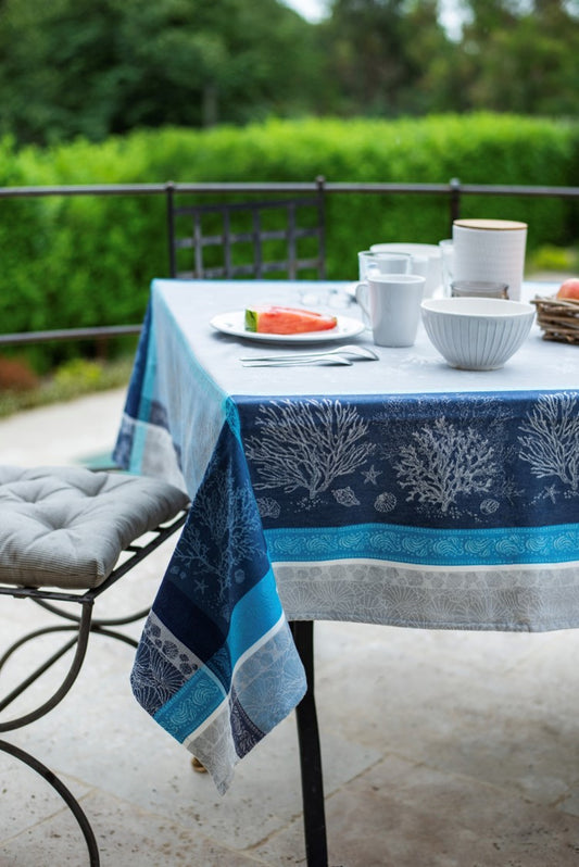 Oceane Blue Jacquard Tablecloth (Water-Repellent)