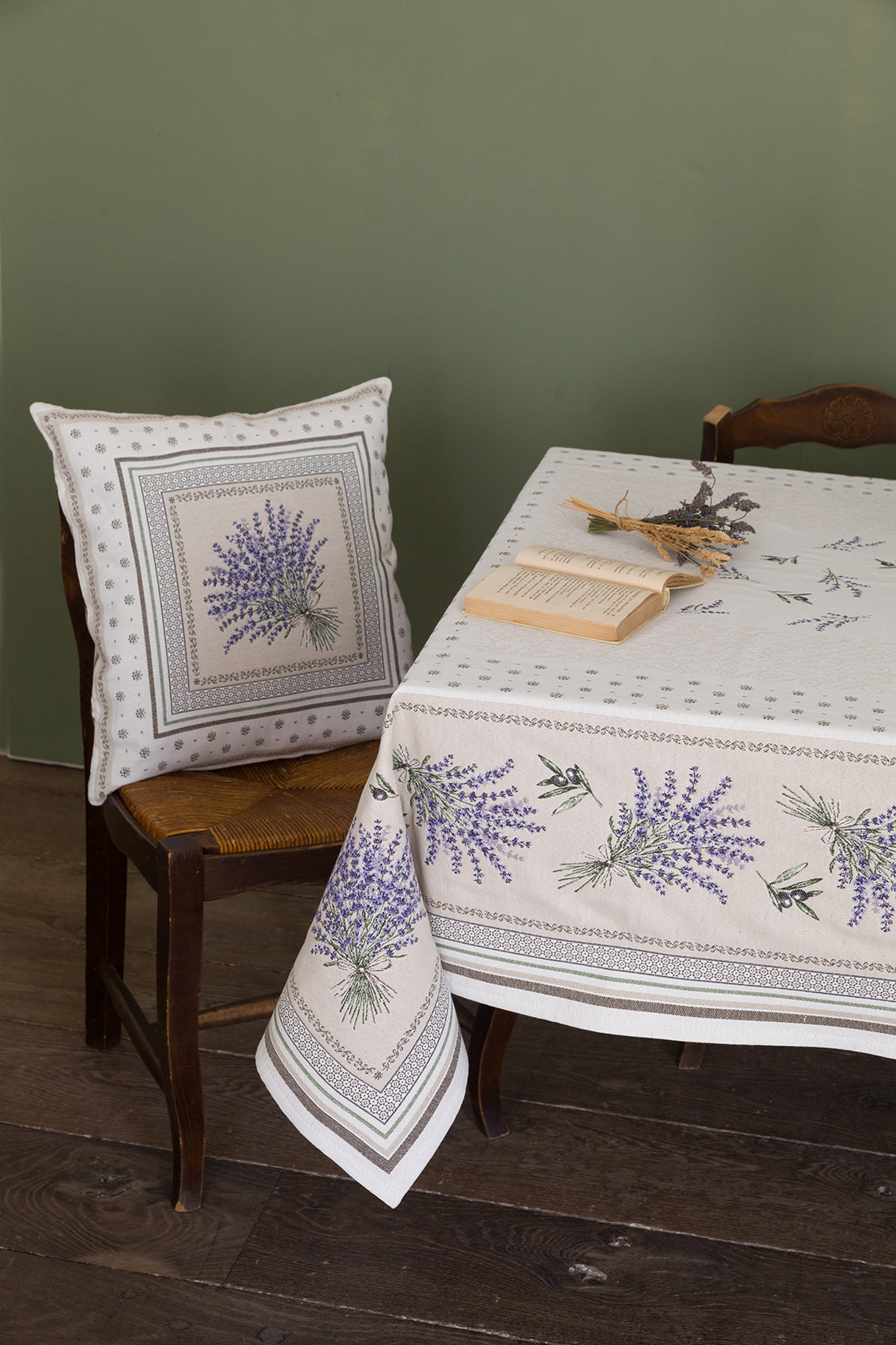 Castillon Lavender Ecru French Jacquard Table Runner