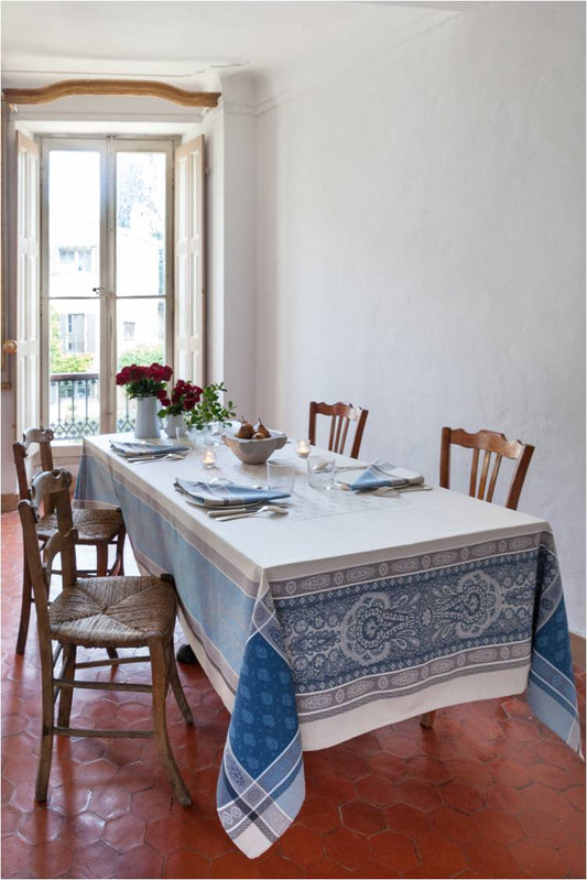 Vaucluse Ecru Blue Jacquard Tablecloth (Water-Repellent)